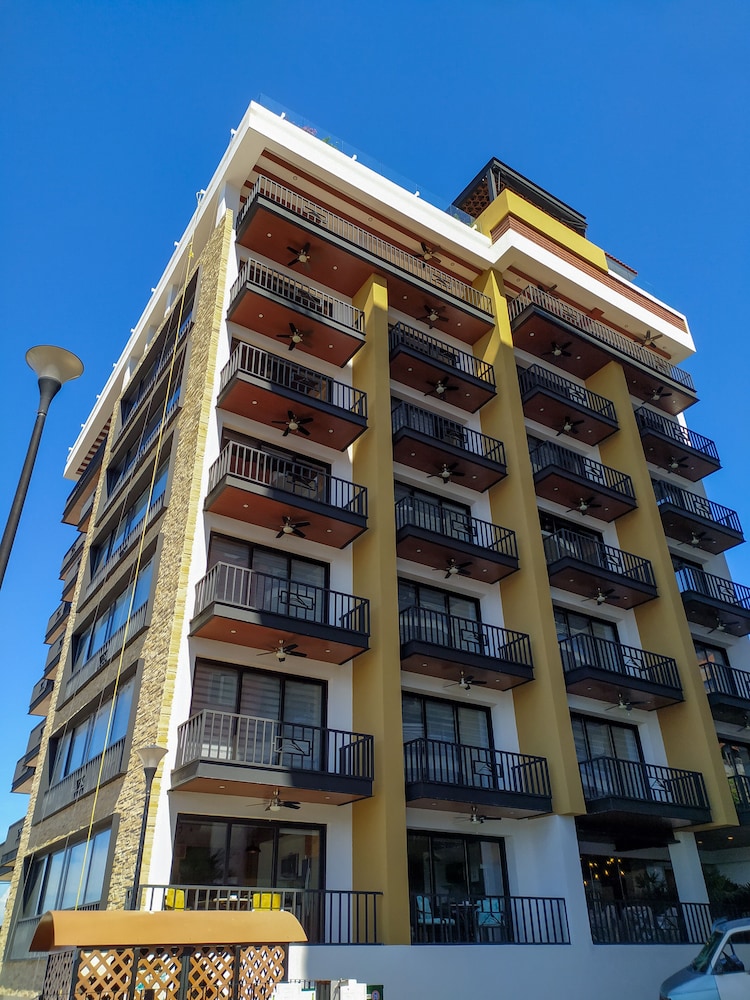 Pinnacle Resorts 179 - Adults Only 2/49