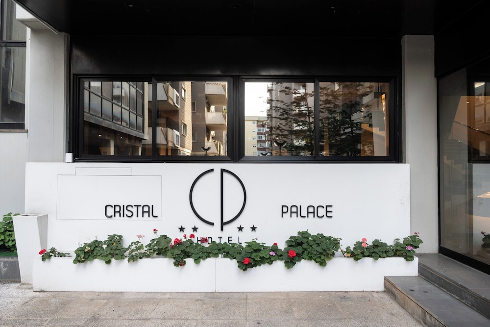 Cristal Palace 4/65