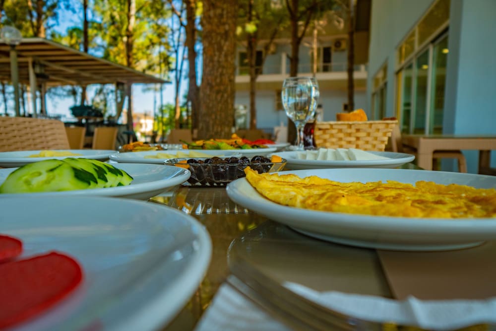 Prenses Sealine Beach Hotel 41/50