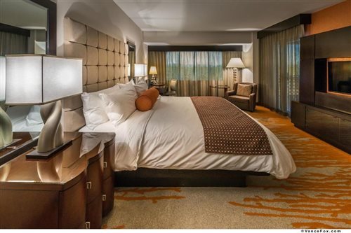 Classic, King Bed