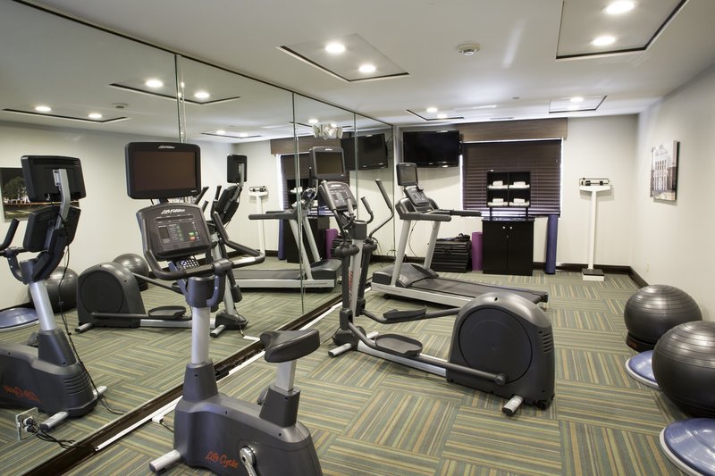 Holiday Inn Express Hotel Suites Oxford 30/46