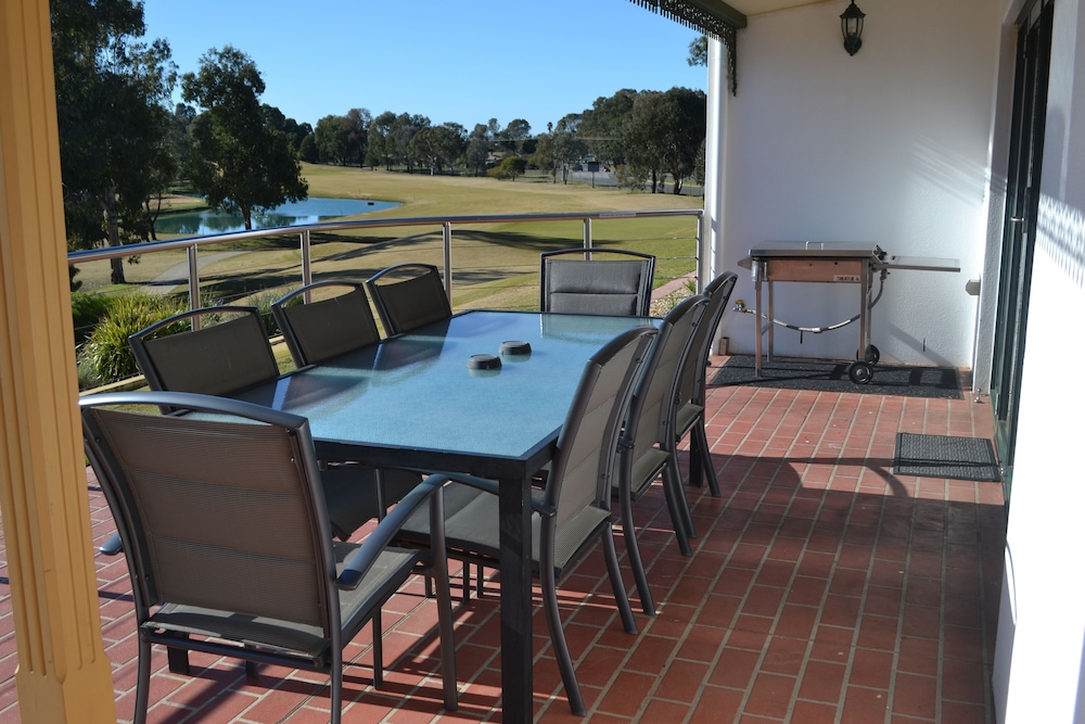 Yarrawonga Mulwala Golf Club Resort 70/86