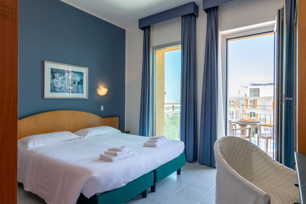 HOTEL SOLE 15/52