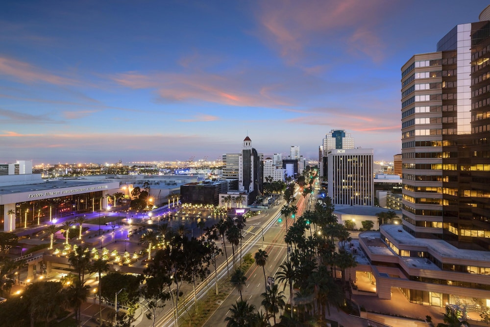 Westin Long Beach 14/52