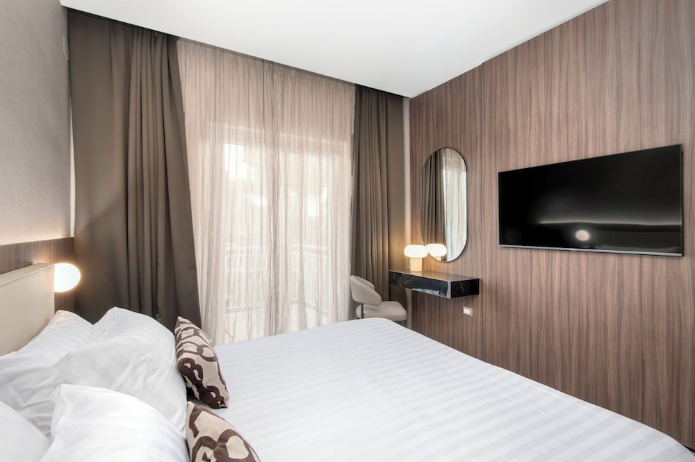 Hotel Europa Di Arzano 35/65