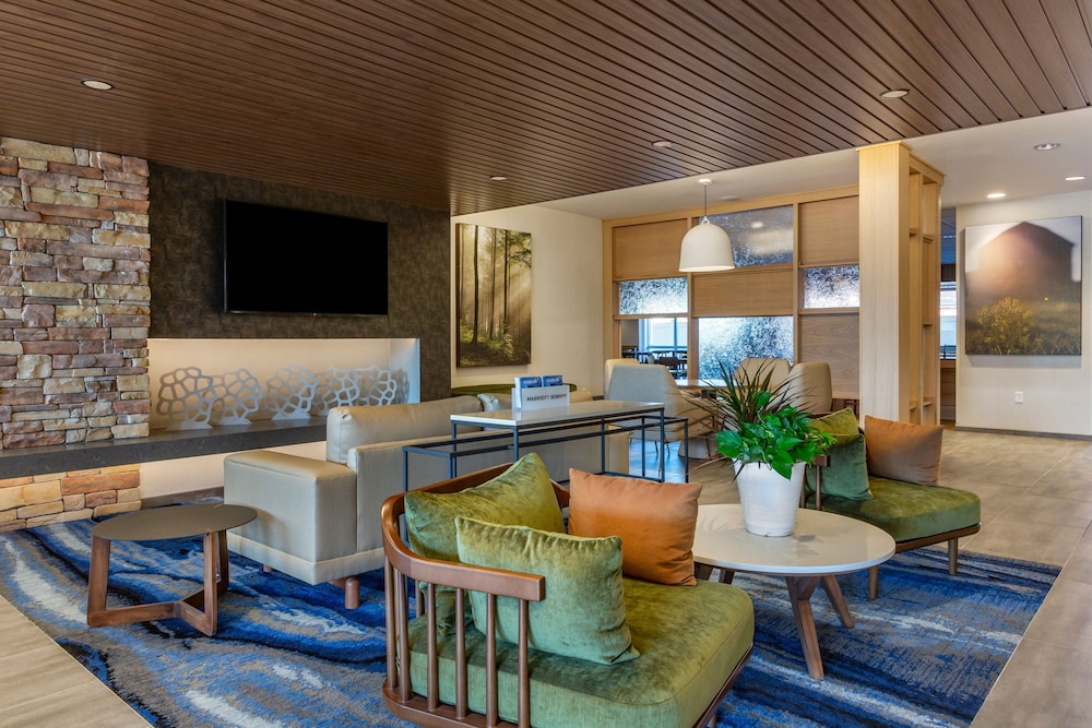 Fairfield by Marriott Inn & Suites Sandusky 34/49