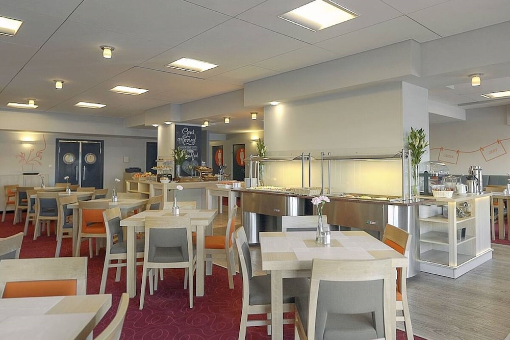 restaurant-cafeteria
