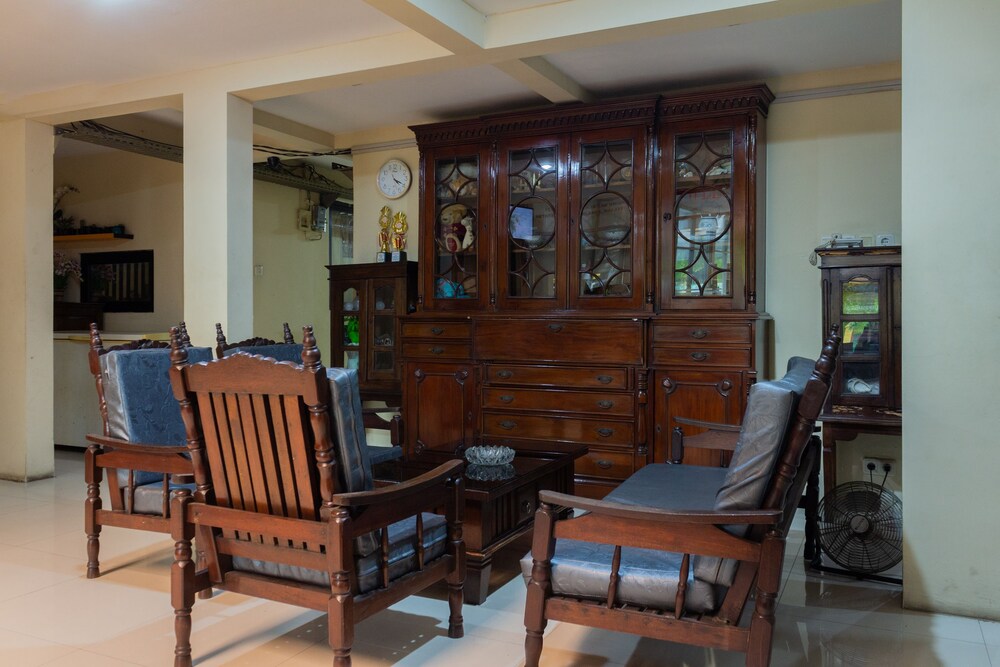 Oyo 989 Audah Guesthouse Syariah 25/36