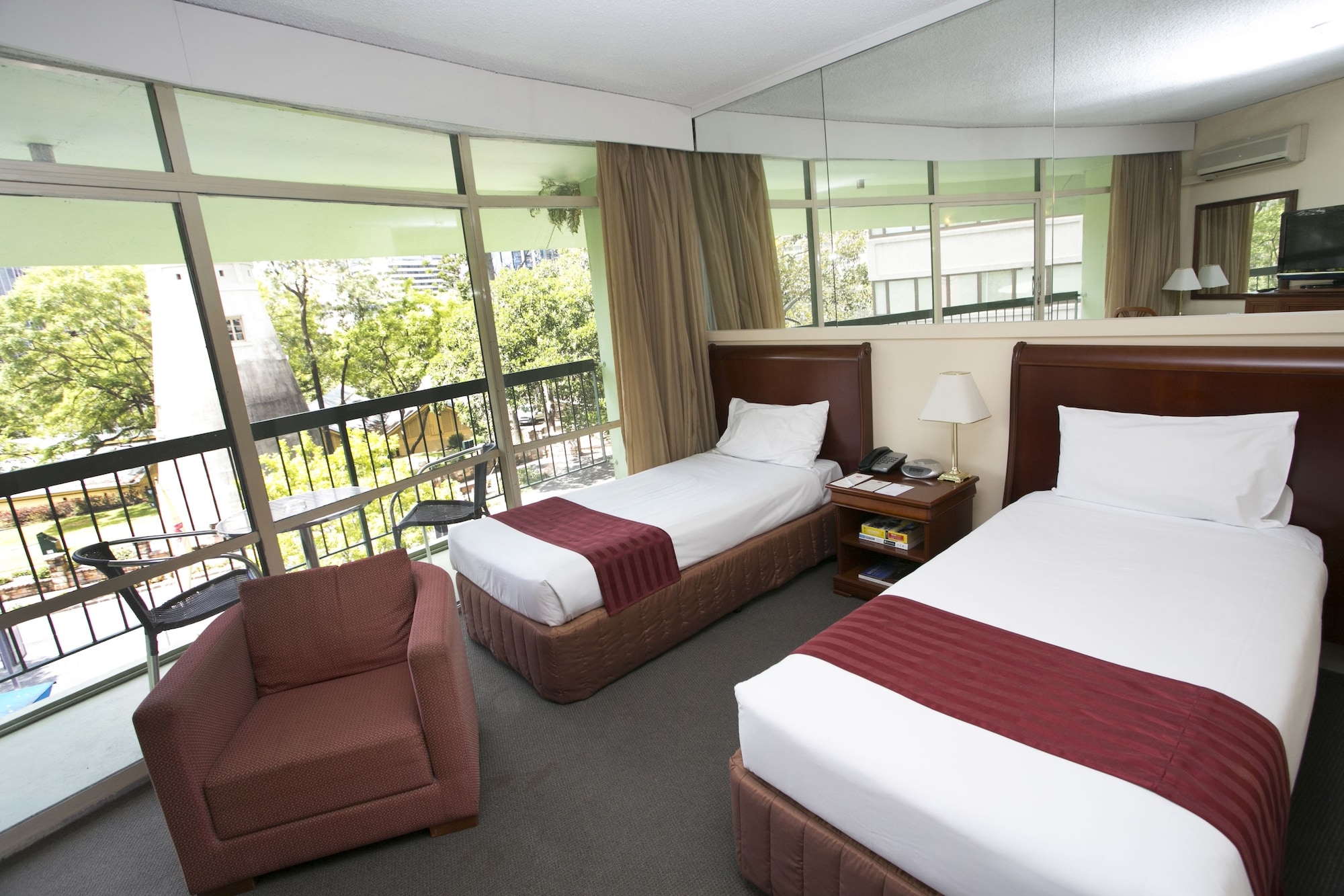STANDARD, TWIN BEDS