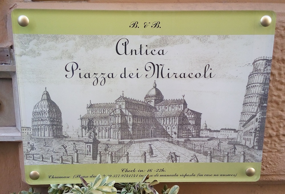 Antica Piazza Dei Miracoli 6/45