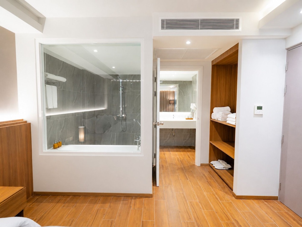 Shambhala Hotel Pattaya 7/49
