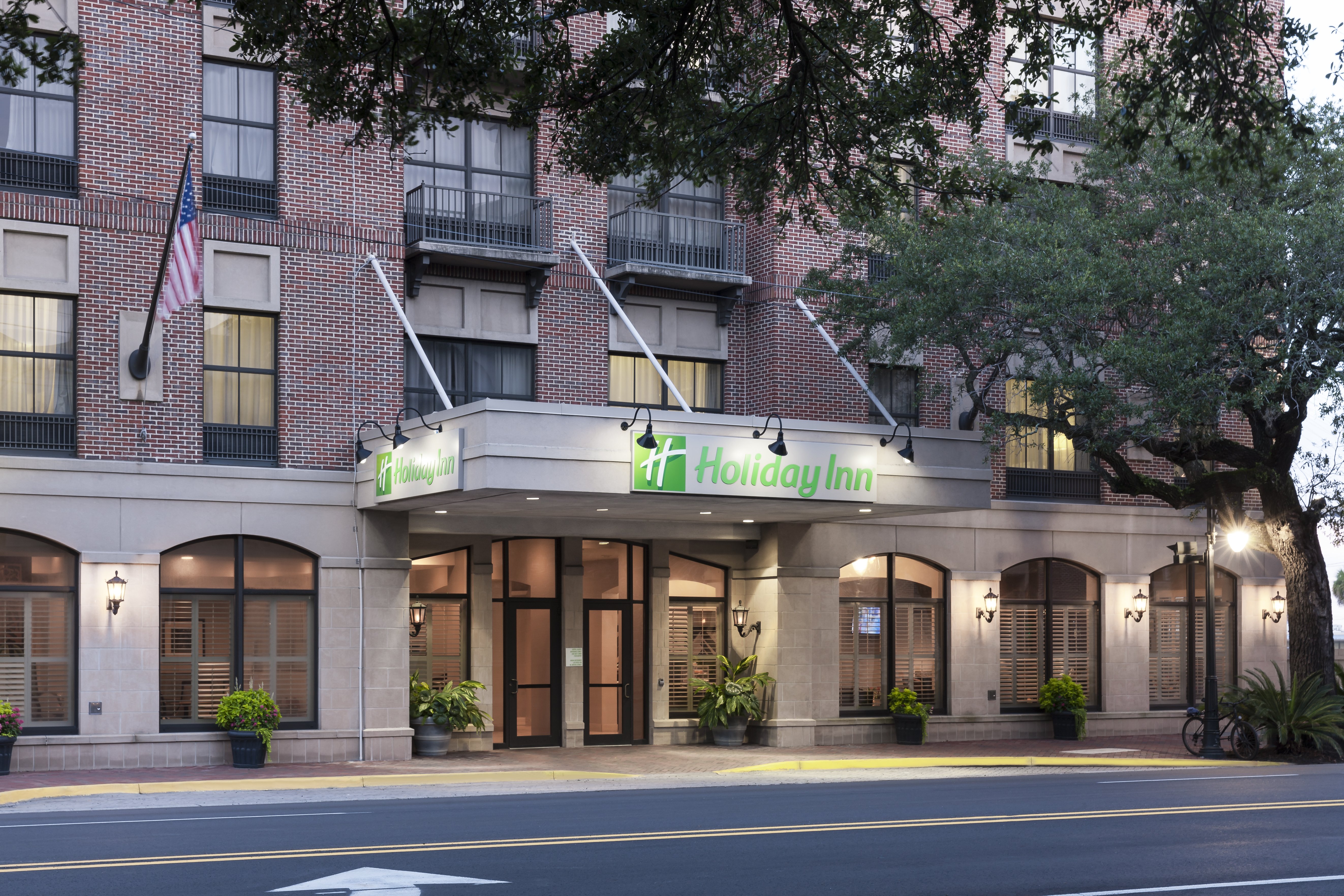 Holiday Inn Savannah Historic District 4/56
