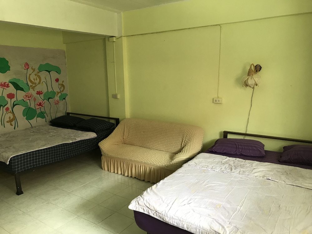 Artem's Guesthouse 9/39