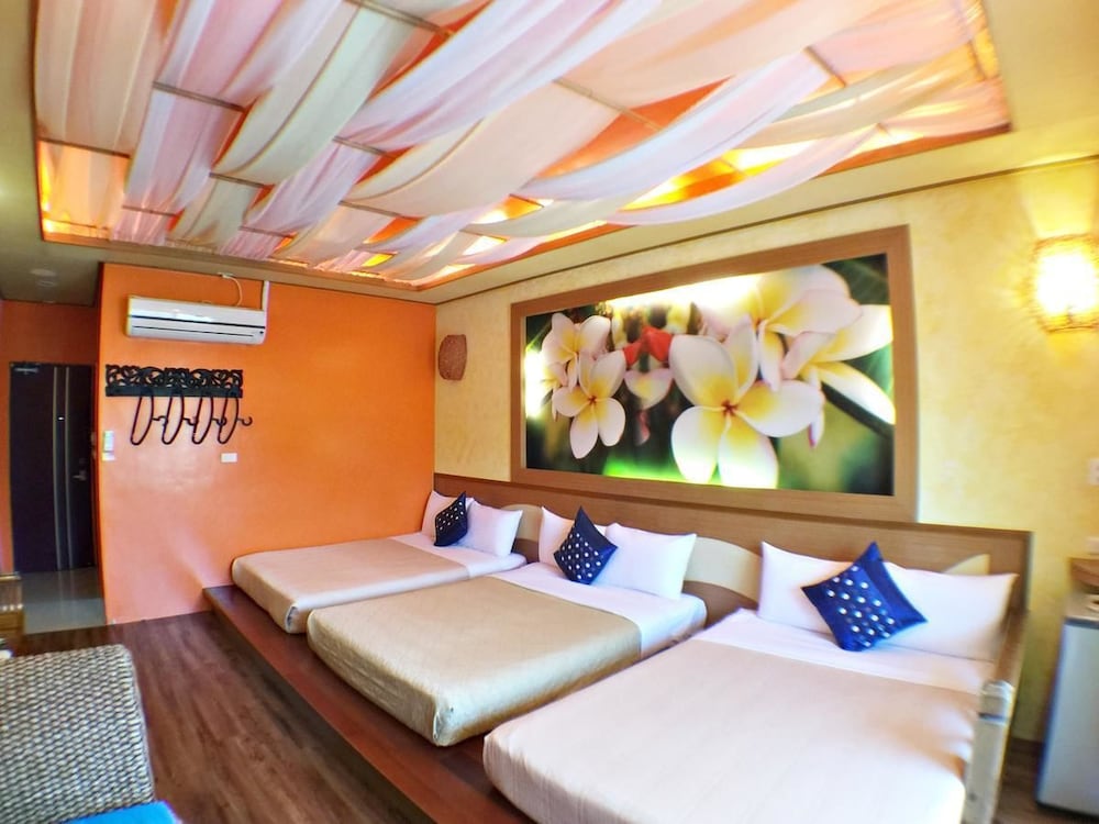 Sin Sin Hotel I 13/50