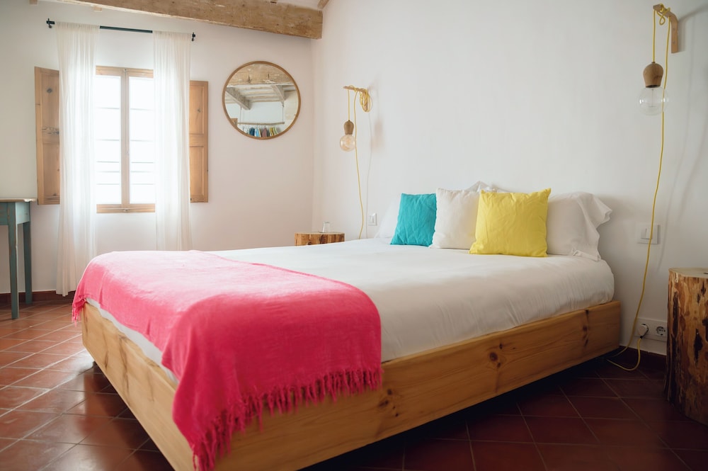 غرفة بسرير مزدوج بغرفة نوم واحدة، Home Hotel Menorca 8/10