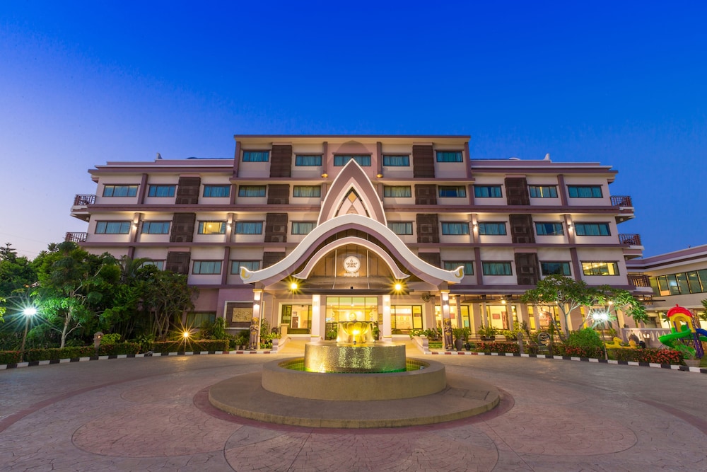 Phanomrung Puri Boutique Hotels And Resorts 3/76