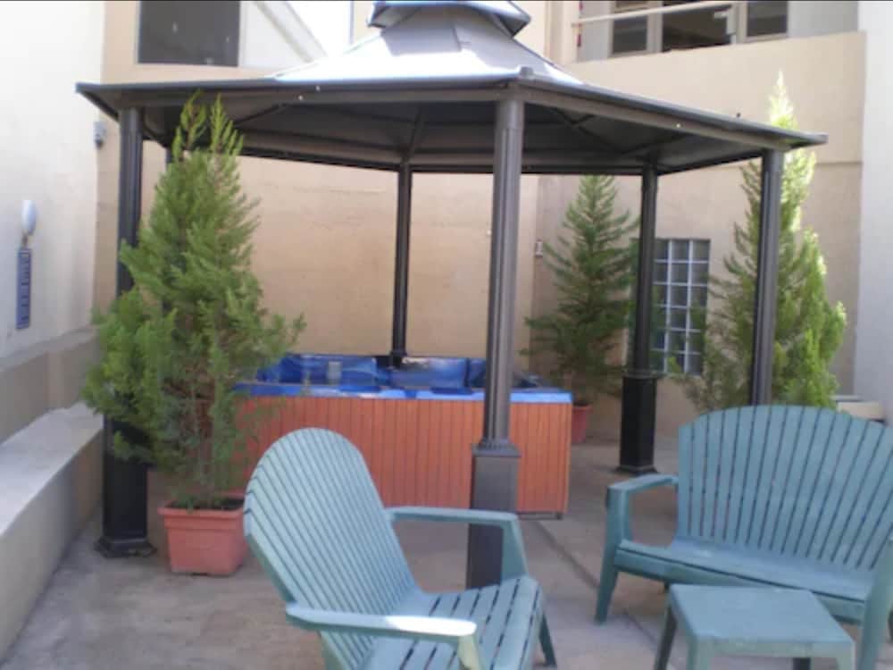 American Inn Hotel Suites Hidalgo Del Parral 40/45