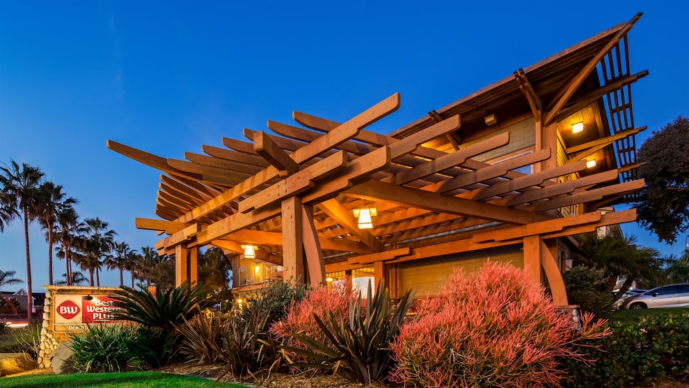 Best Western Plus Beach View Lodge in CARLSBAD - CA