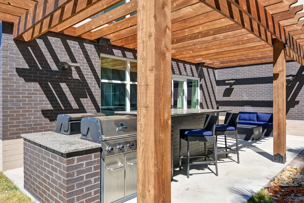 Homewood Suites By Hilton West Bank Gretna 16/47