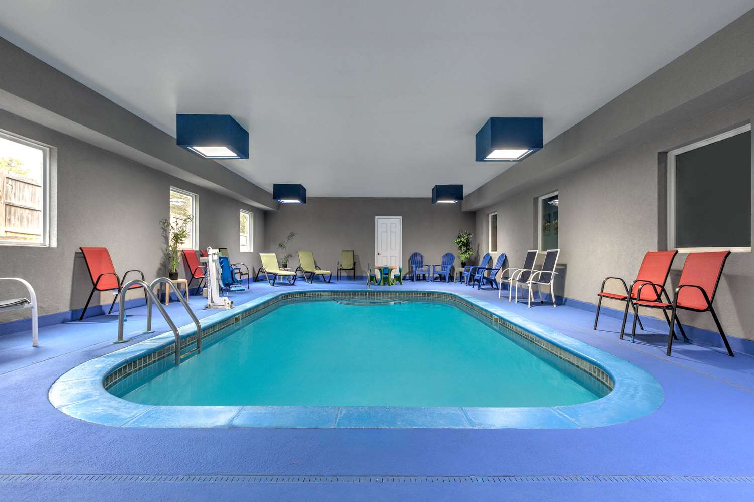 Days Inn & Suites By Wyndham Cabot 33/56