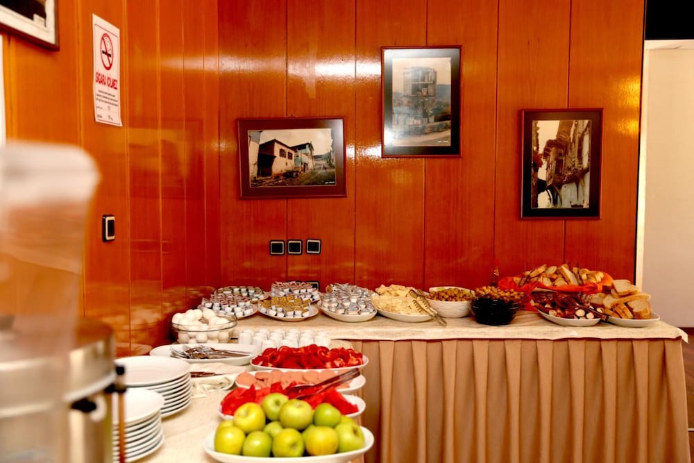 Ridvan Hotel 54/69