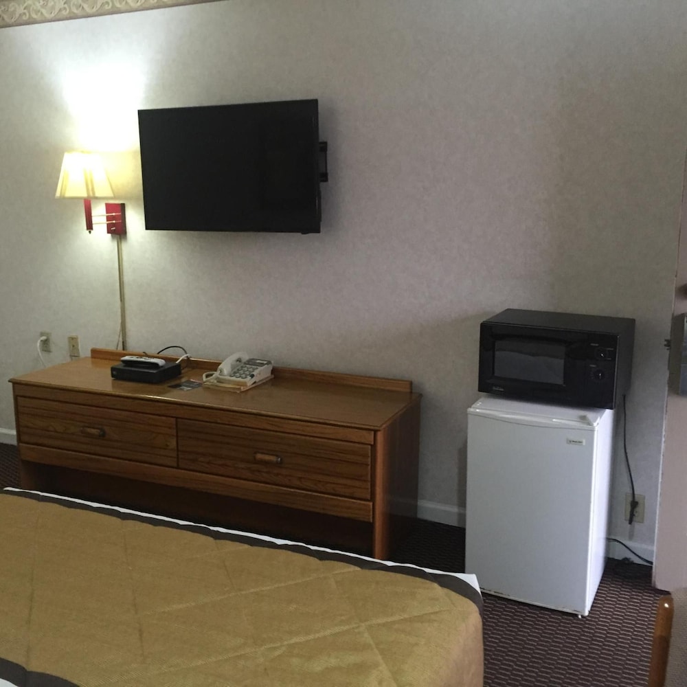 Econo Lodge Calhoun North Damascus 21/41