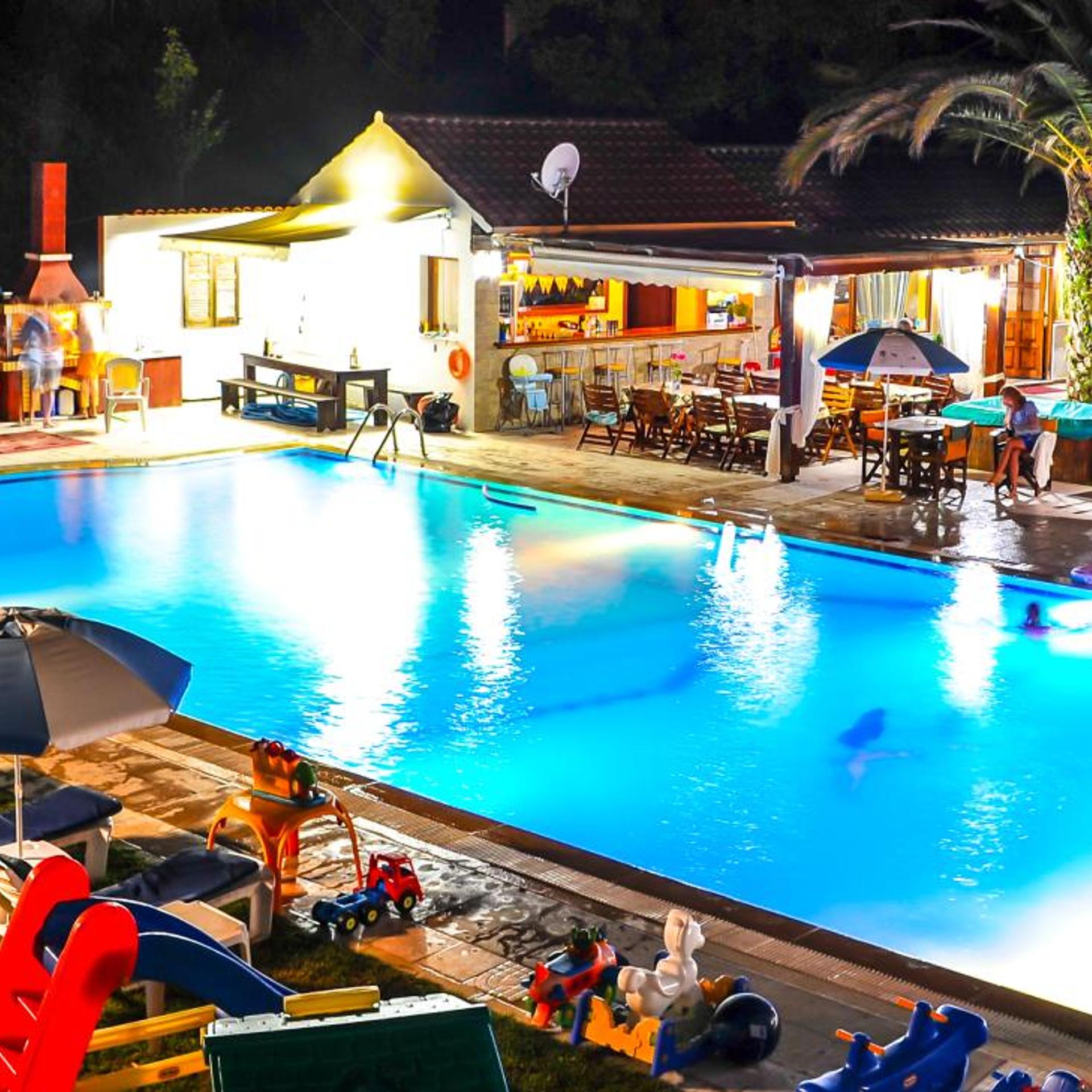 Marylin Apartments Corfu 6/75