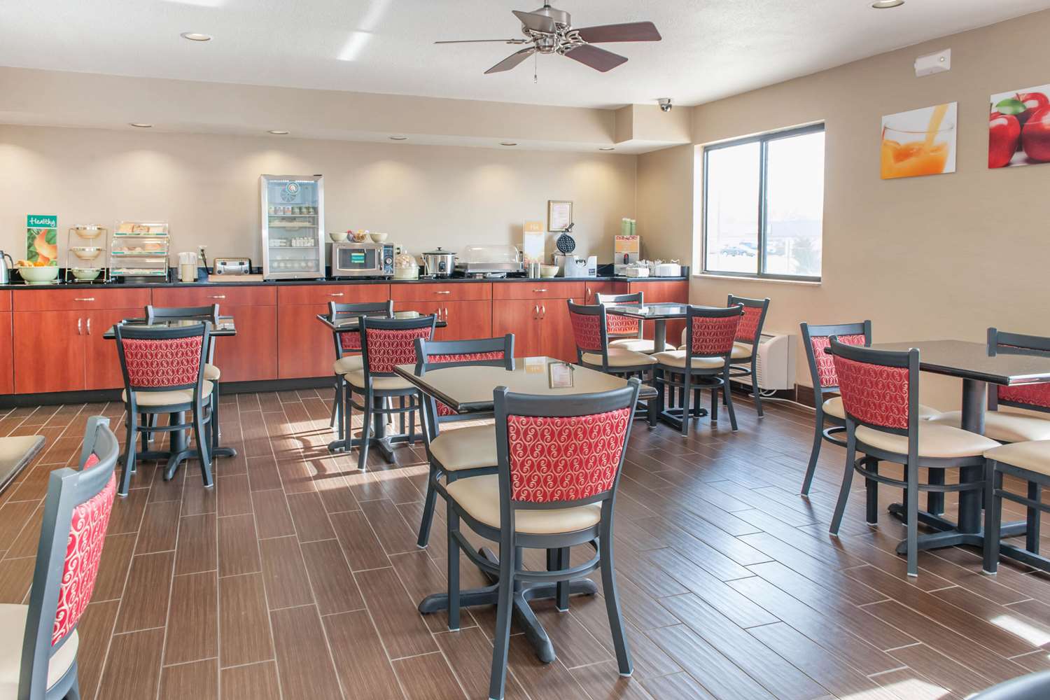 Quality Inn Effingham North 43/55