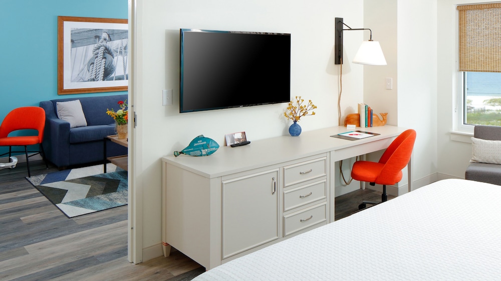 Hotel Indigo Orange Beach Gulf Shores 61/82