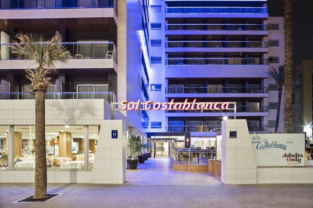 Innside Costablanca Adults Only 13/67