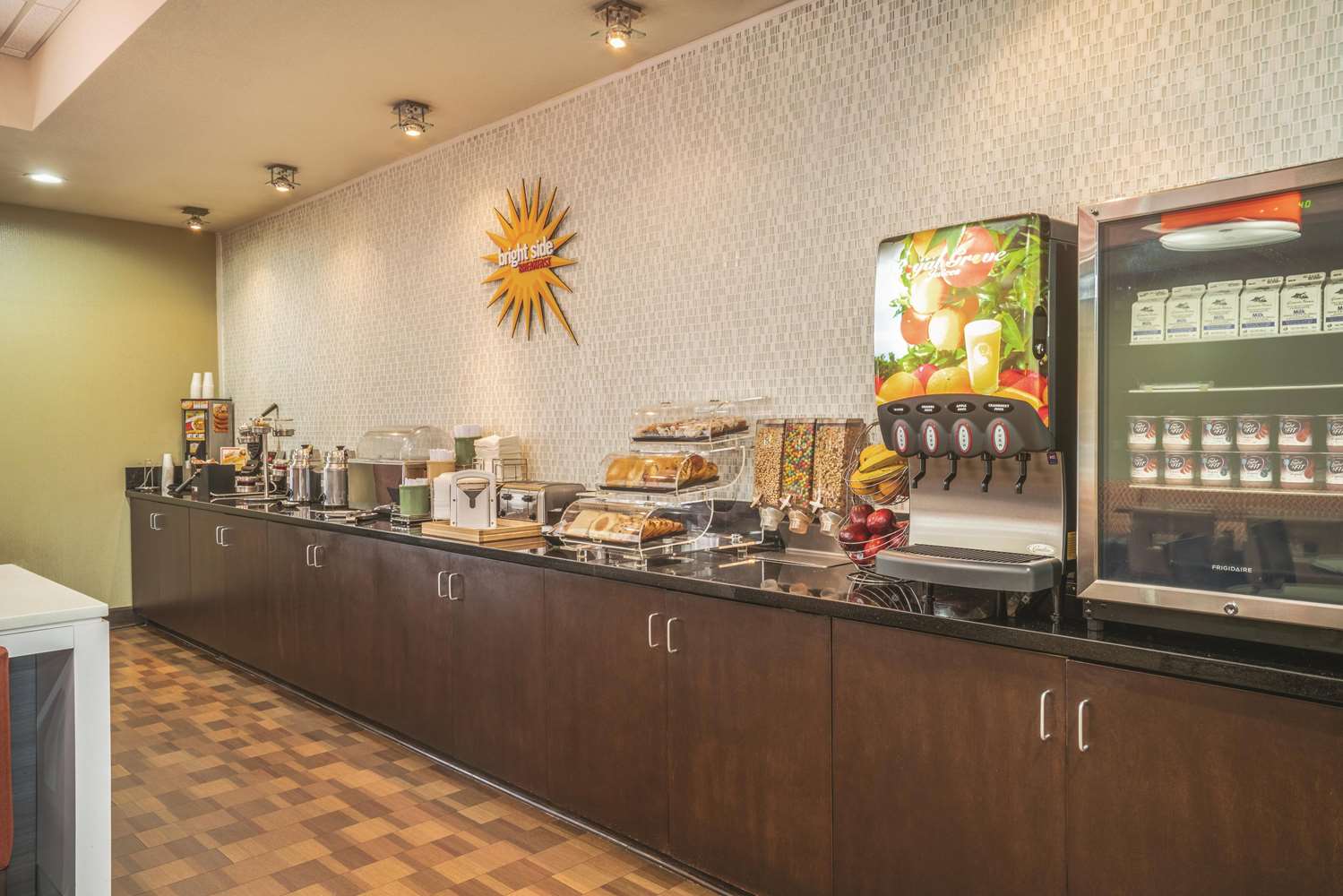 La Quinta Inn Suites Smyrna 3/45