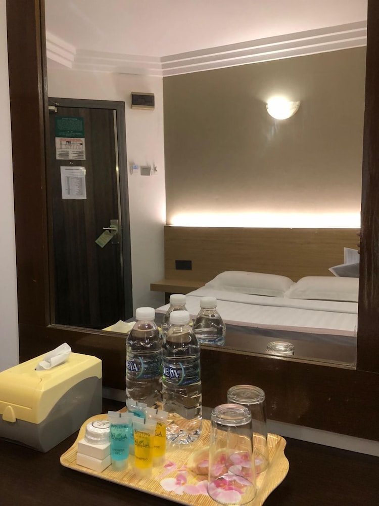 Greenlast Hotel 23/47