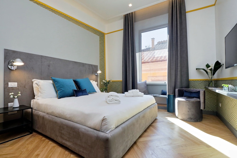 Roma Five Suites 11/50