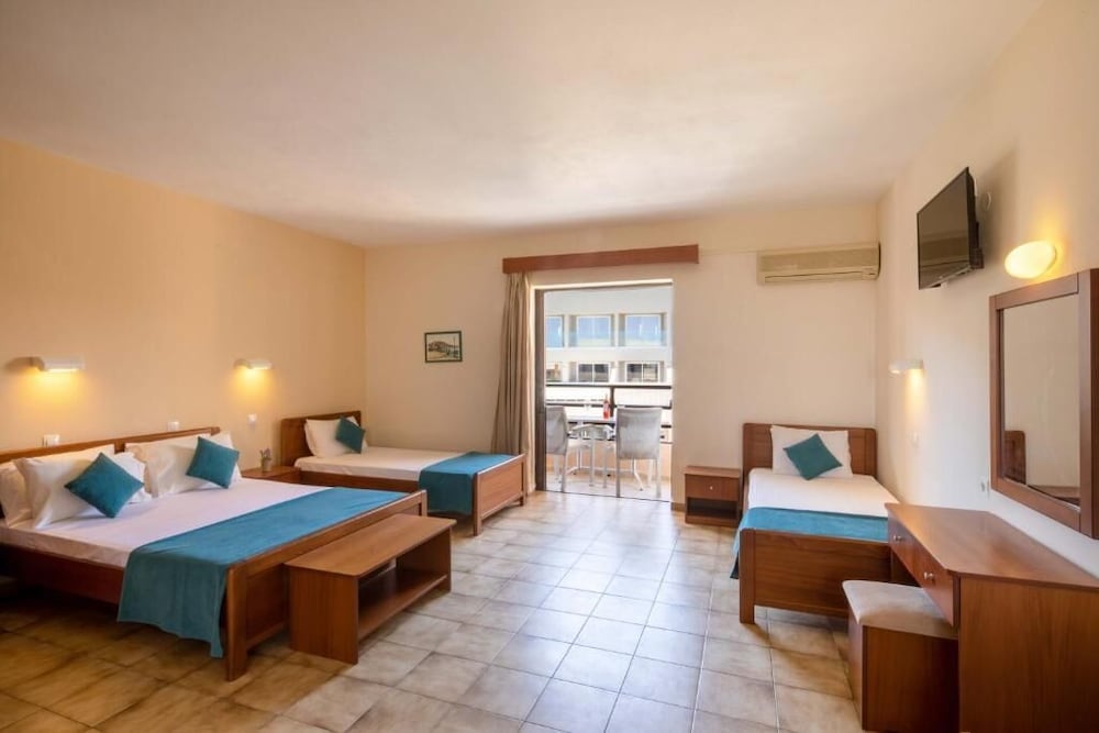 Rossi S Studios and Apartments 20/71