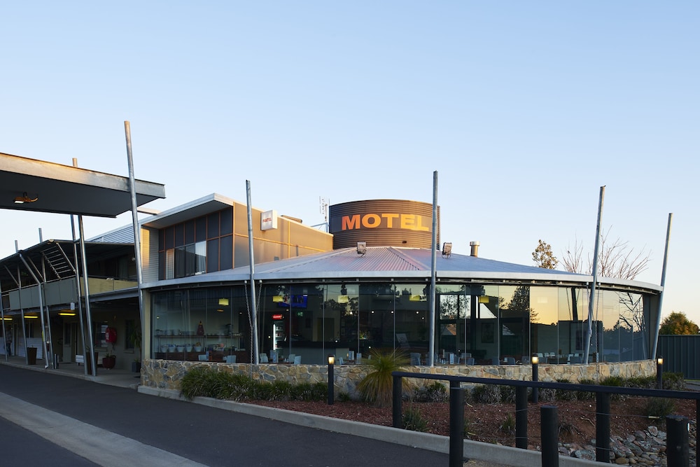 Station Motel Parkes 1/23
