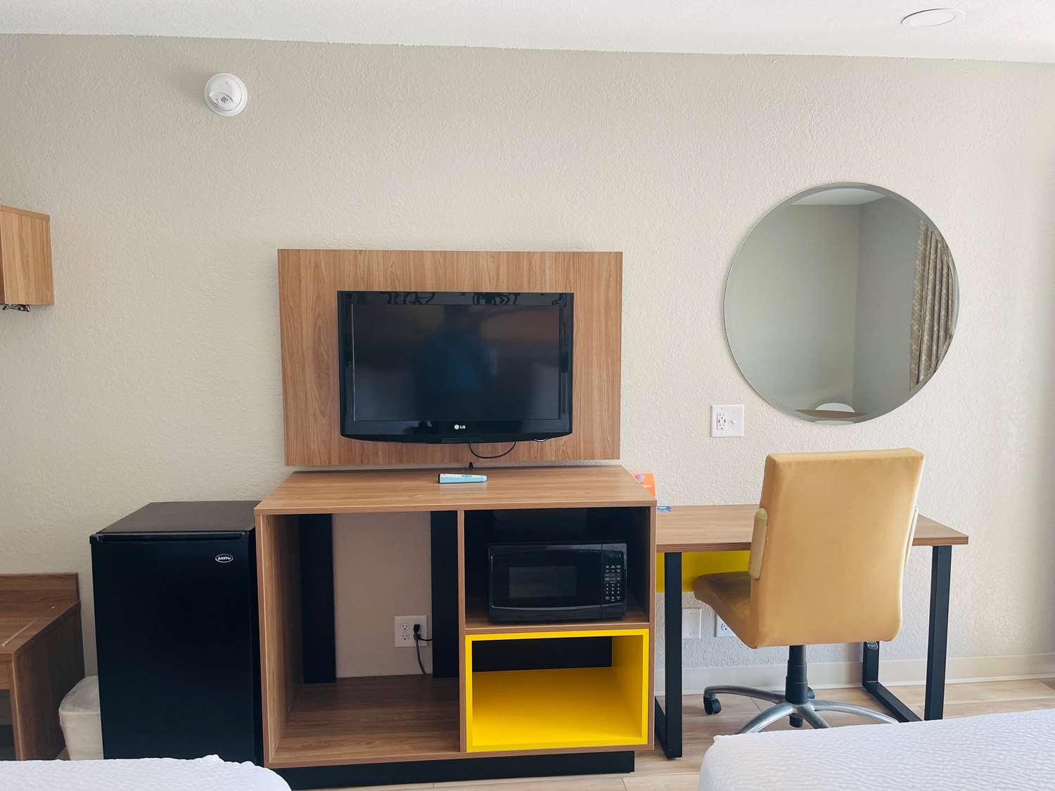 Days Inn By Wyndham Killeen Fort Hood 17/24