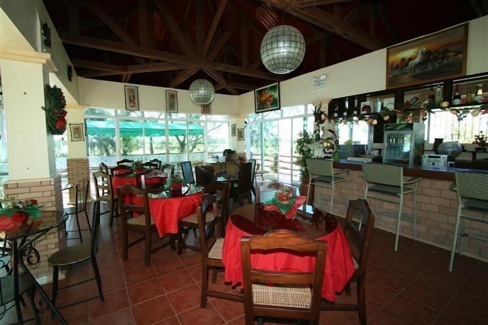 Rio Grande Laoag Resort Hotel 23/47