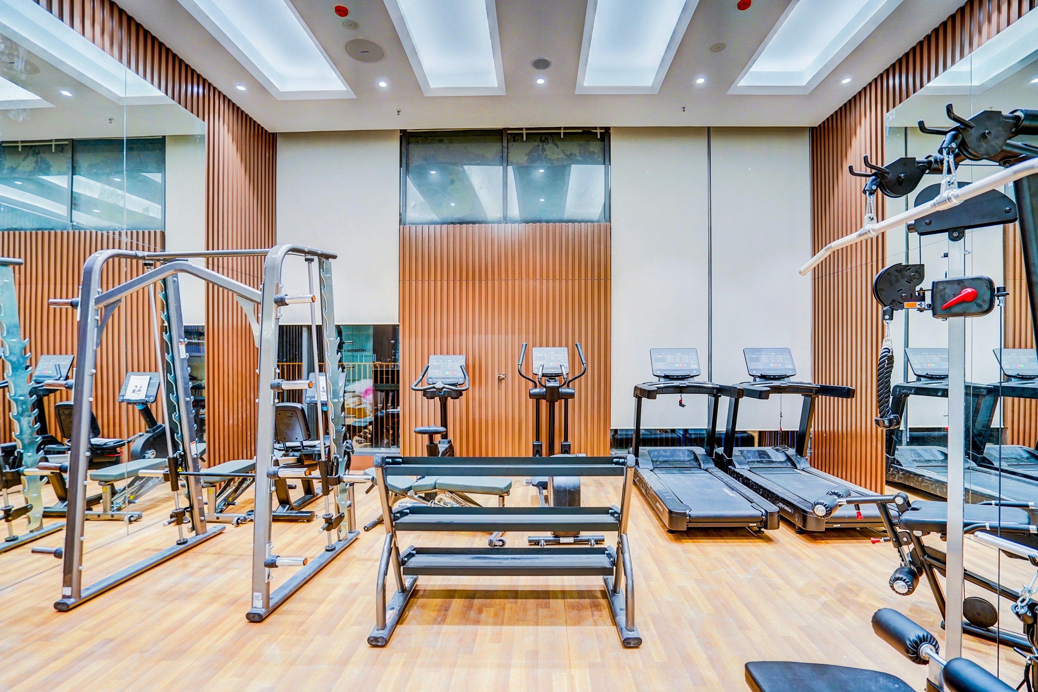 Sunday Hotel & Residence Gurgaon 19/50