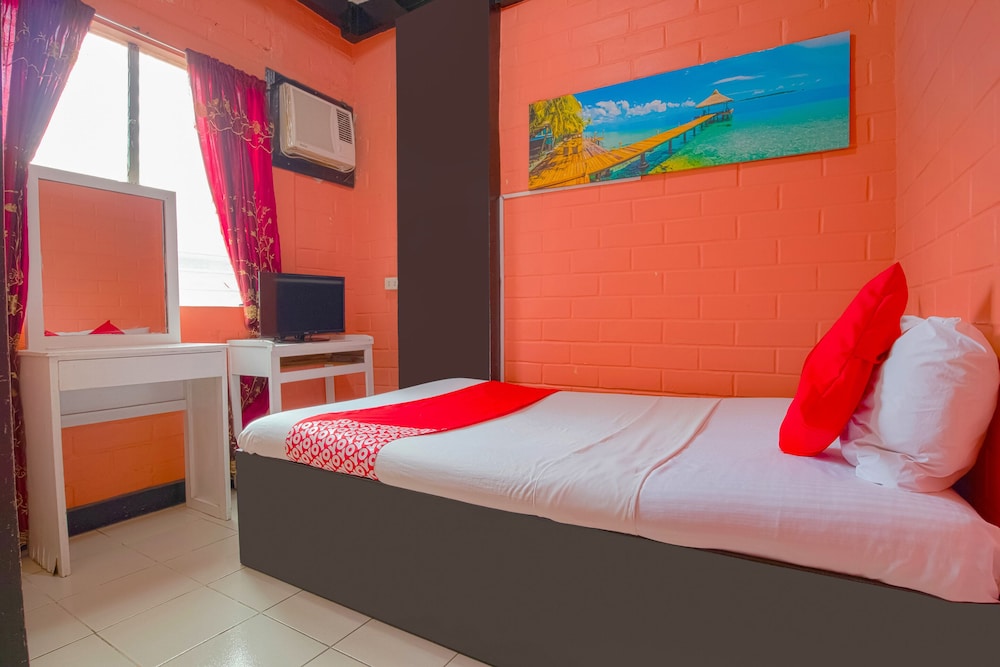 La Maria Pension & Tourist Inn Hotel 18/51