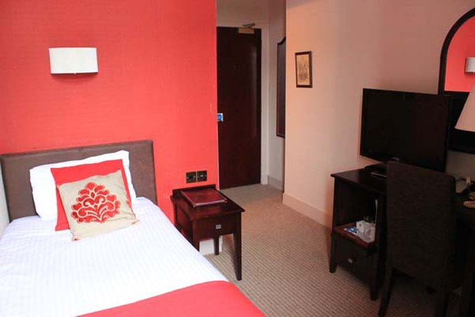 Columba Hotel 3/9