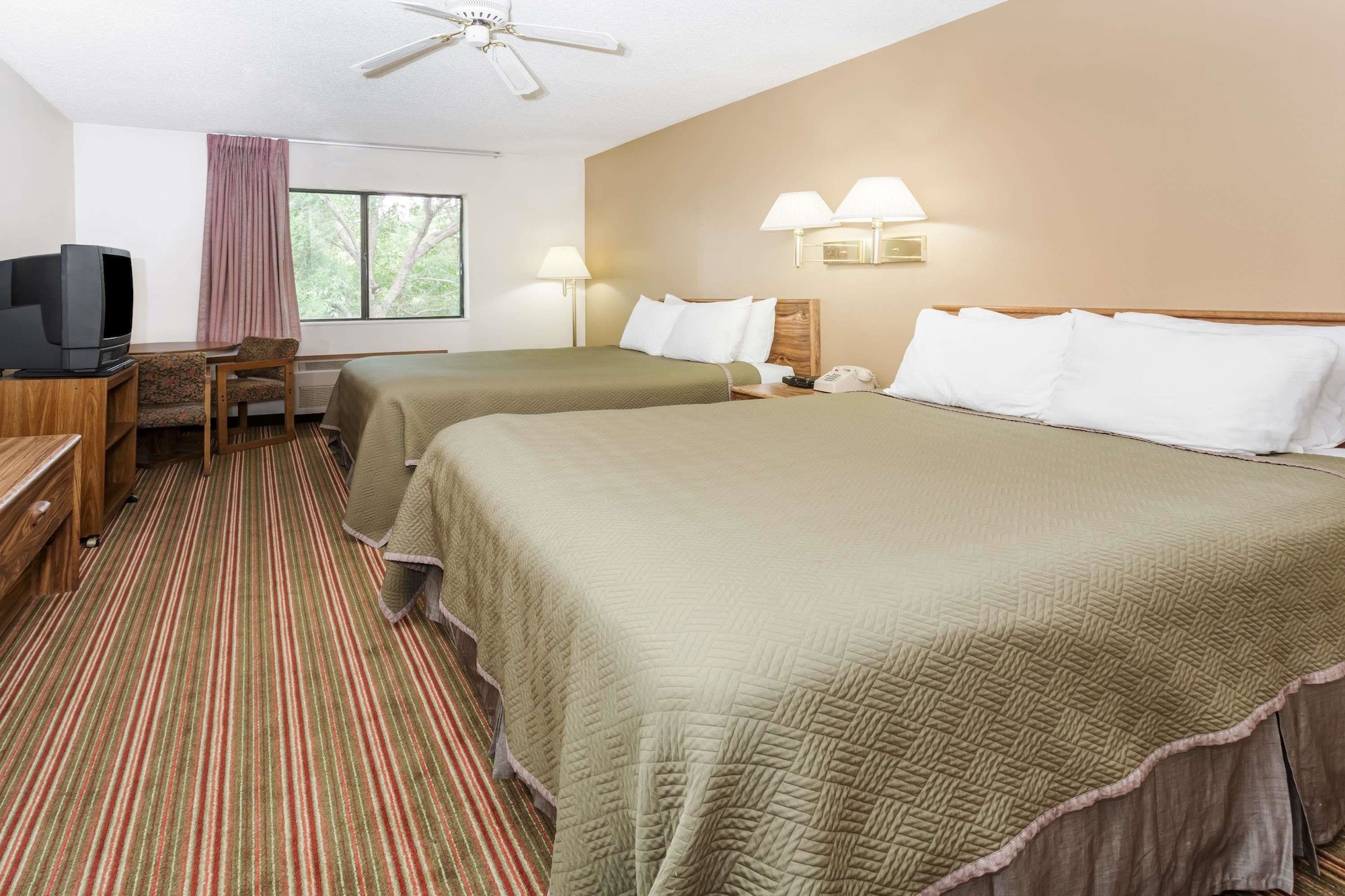 Room, 2 Queen Beds