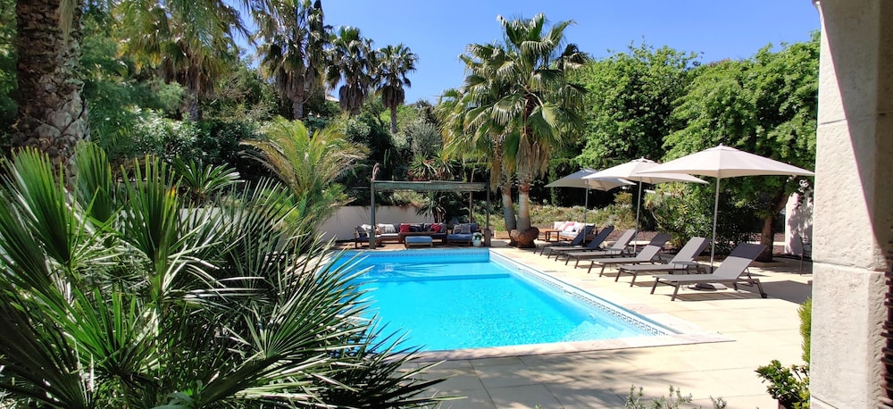 Maison Prestige Roberto Geissini 33/50