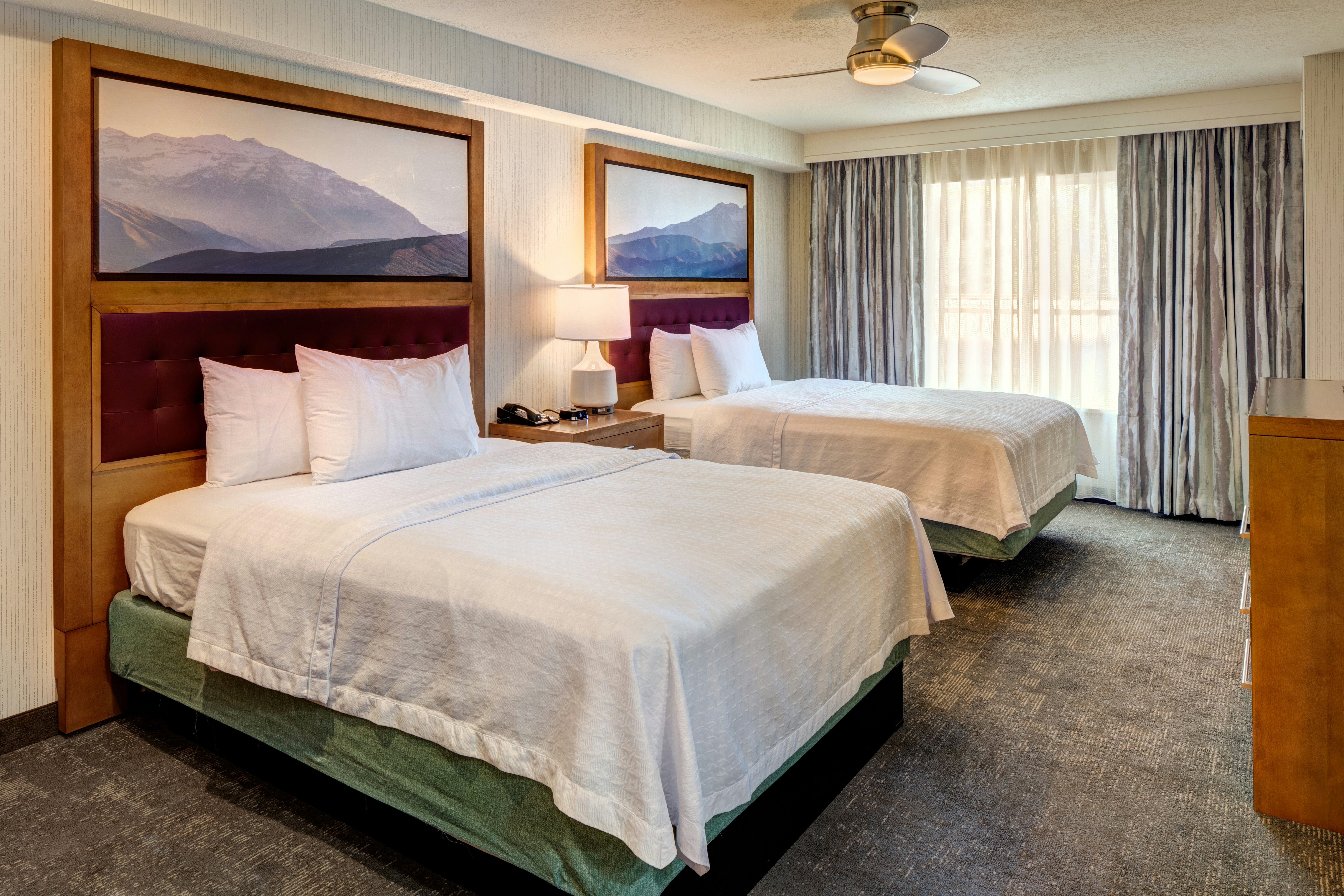 suite, 2 queen beds, accessible