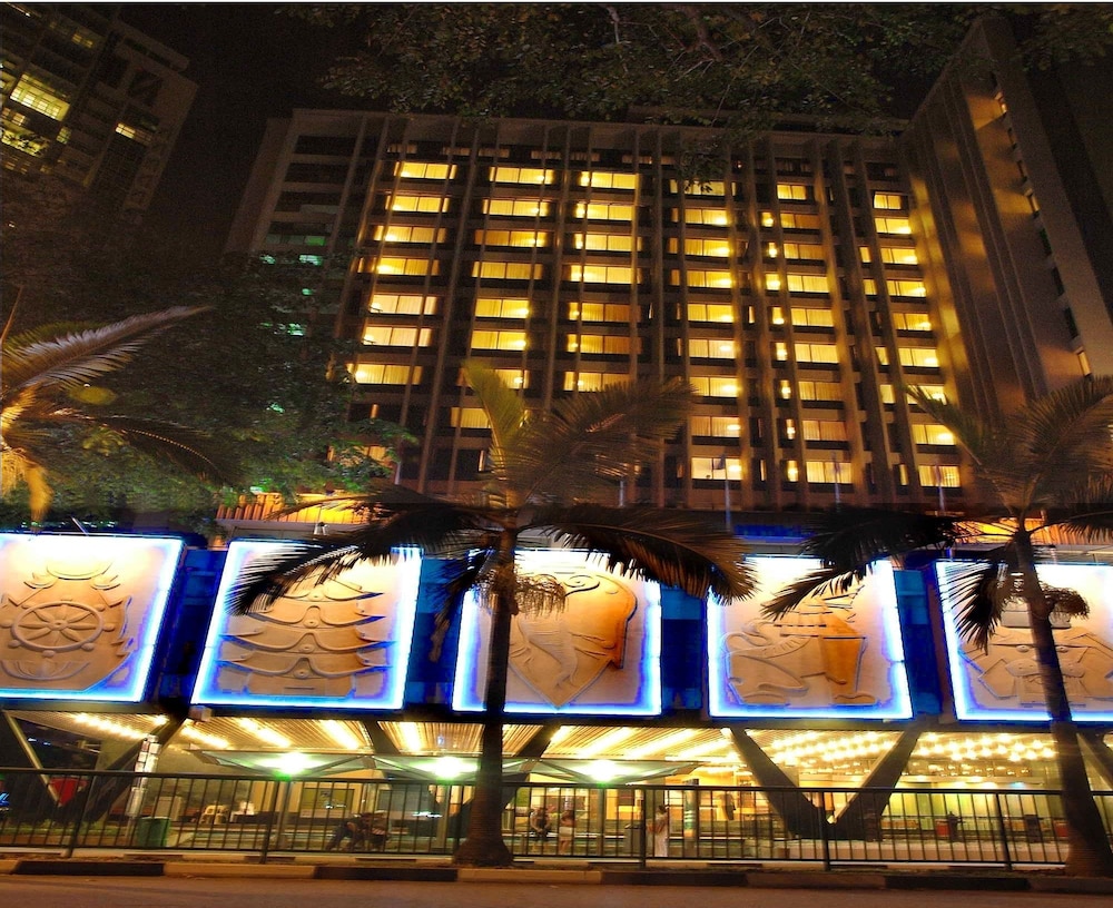 Hotel Royal Singapore in SINGAPORE