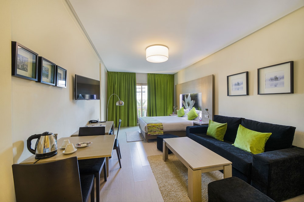 Melliber Appart Hotel 62/75
