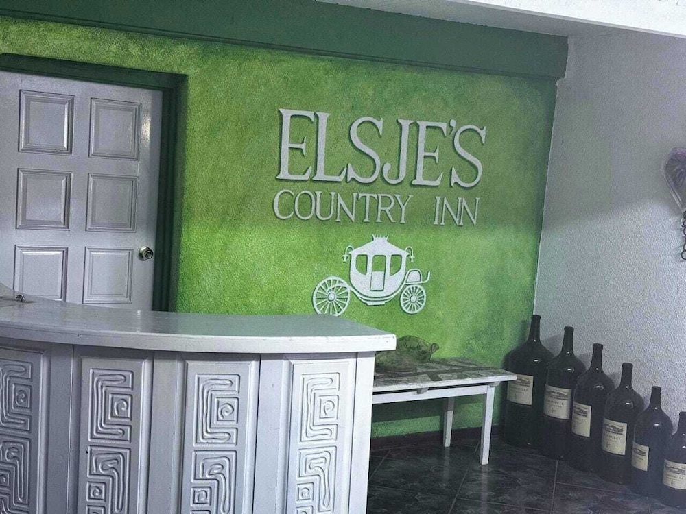 Elsje's Country Inn 3/50