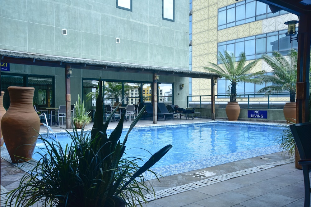 Harbour View Suites 31/60