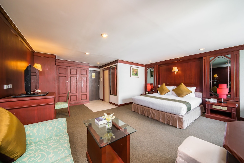 Mountain Beach Hotel 24/73