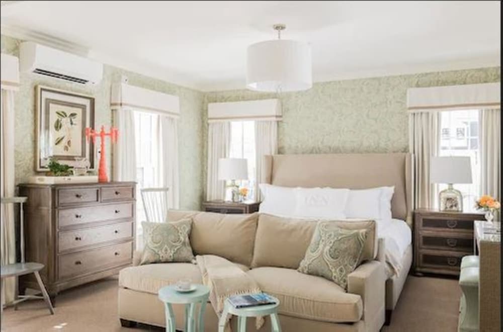 The Inn at Hastings Park Relais and Chateaux 43/50