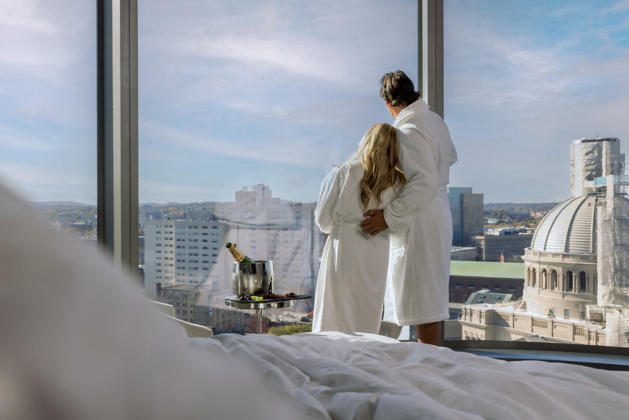 Four Seasons Hotel One Dalton Street, Boston 65/66
